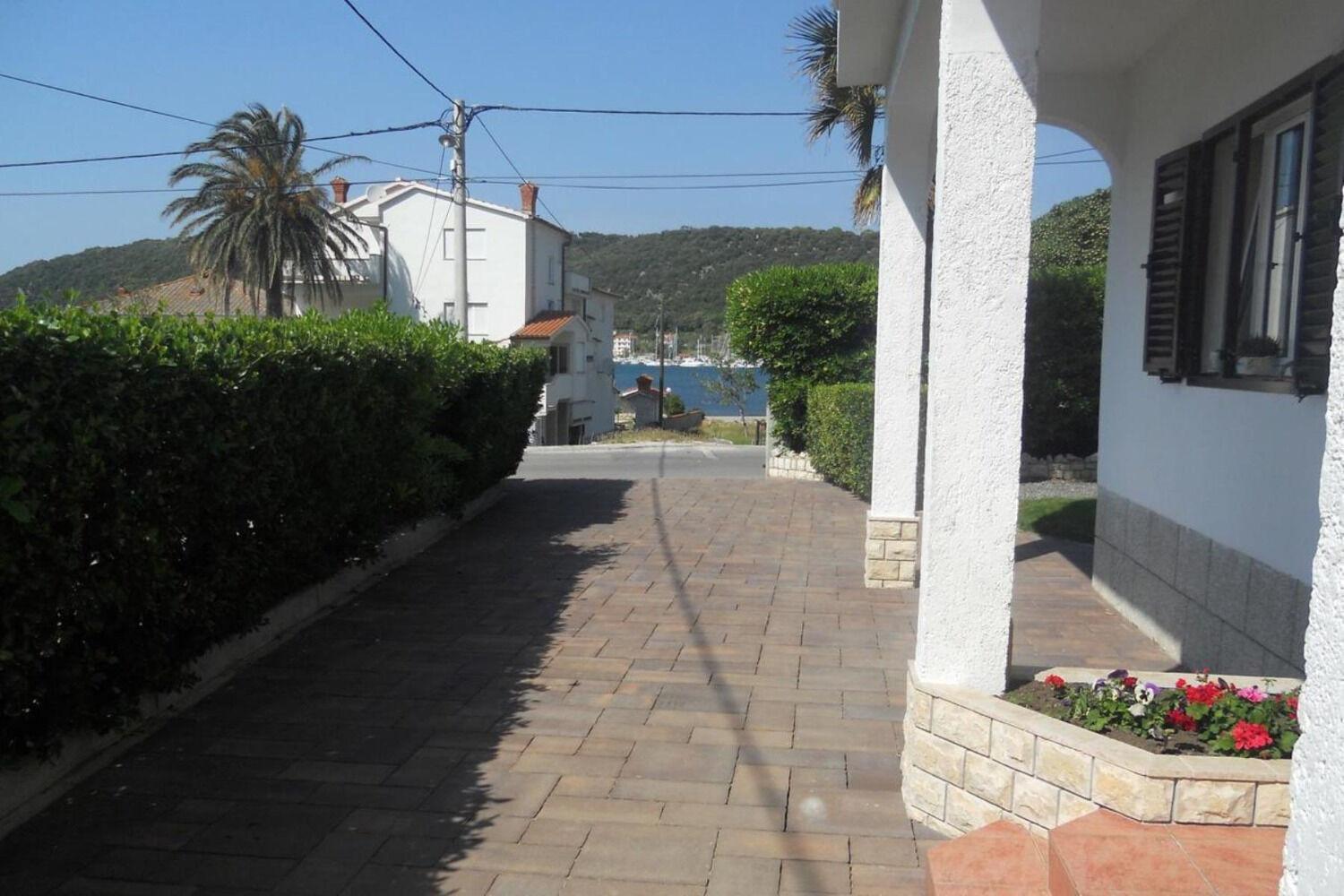 Apartments Ivo - With Terrace Supetarska Draga Exterior photo